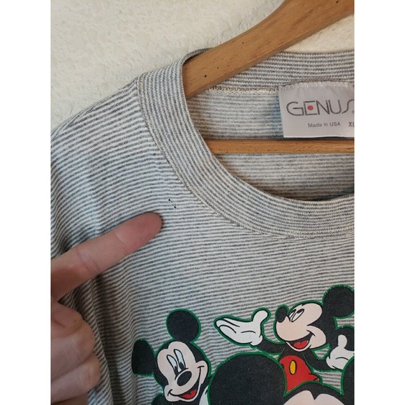 Vintage 80s 90S XL Walt Disney World Mickey Mouse TShirt GRAY STRIPED DEFECTS - Picture 9 of 14